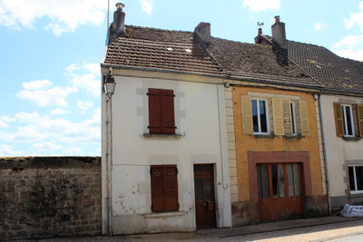 Maison à vendre à Bellegarde-en-Marche, Creuse, Limousin, avec Leggett Immobilier
