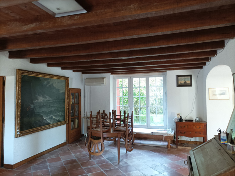 French property for sale in Salles-Lavalette, Charente - €519,960 - photo 4