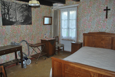 French property for sale in Adriers, Vienne - €371,000 - photo 5