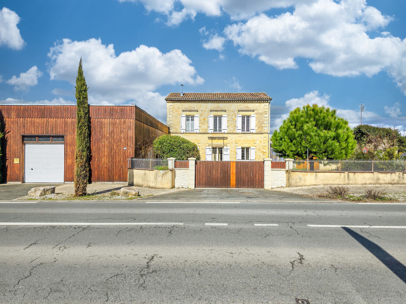 Maison à vendre à Lamonzie-Saint-Martin, Dordogne - 283.000 € - photo 1