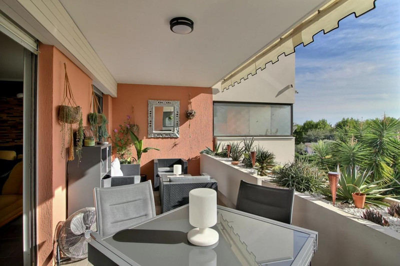 French property for sale in Antibes, Alpes-Maritimes - €650,000 - photo 10