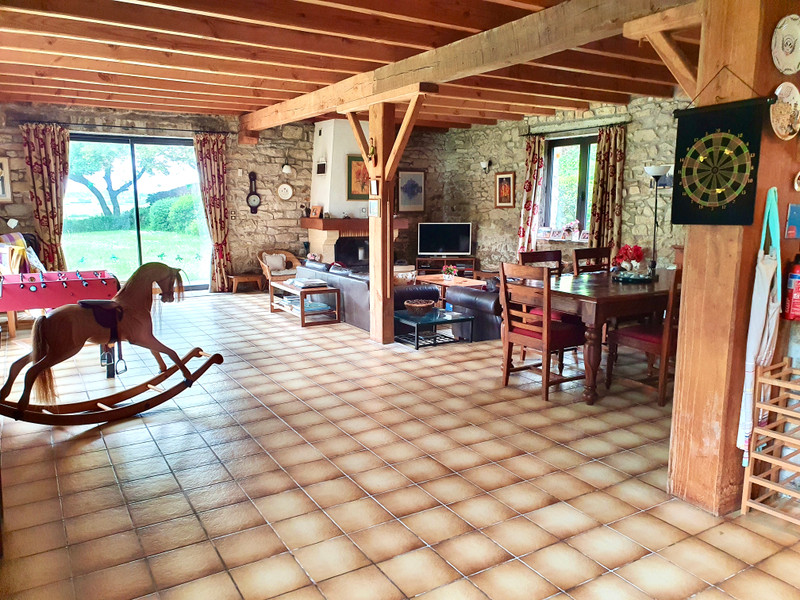 French property for sale in Pontchâteau, Loire-Atlantique - €399,999 - photo 3