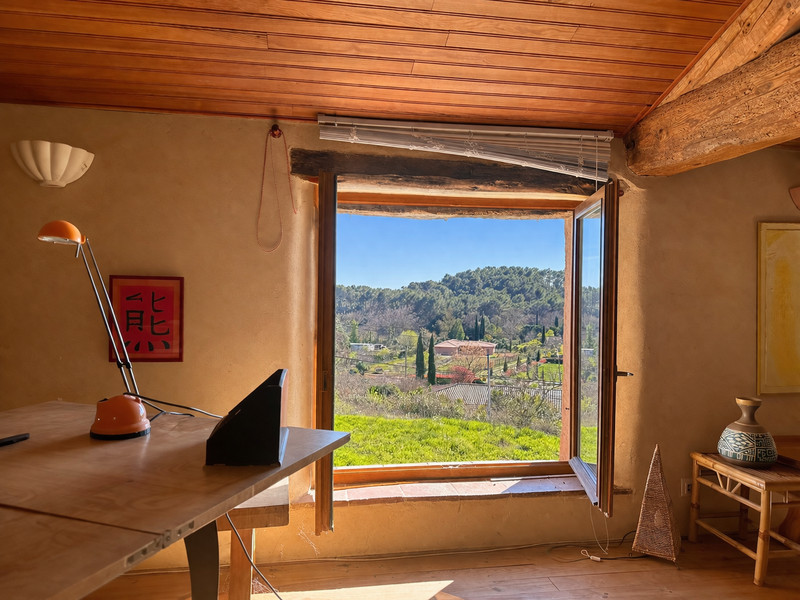 French property for sale in Flayosc, Var - €420,000 - photo 6