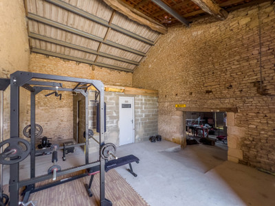 French property for sale in Angoulême, Charente - €593,600 - photo 12