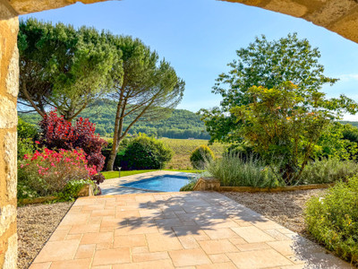 Maison à vendre à Vire-sur-Lot, Lot, Midi-Pyrénées, avec Leggett Immobilier