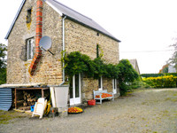 Propriété à vendre à Flers, Orne - 131 868 € - photo n°1