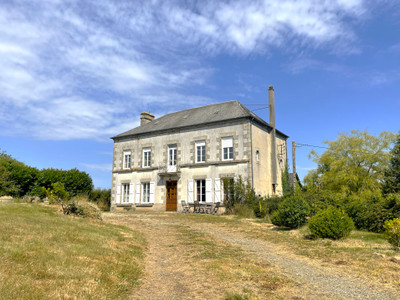 Maison à vendre à Lalacelle, Orne, Basse-Normandie, avec Leggett Immobilier