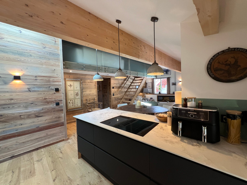 French property for sale in Les Allues, Savoie - €785,000 - photo 3