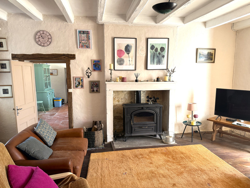 French property for sale in Saint-Martin-l'Ars, Vienne - €98,999 - photo 4
