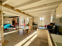 Maison à vendre à Saint-Palais-de-Phiolin, Charente-Maritime - 466.400 € - photo 5