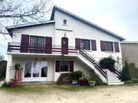 Guest house / gite for sale in Linars Charente Poitou_Charentes