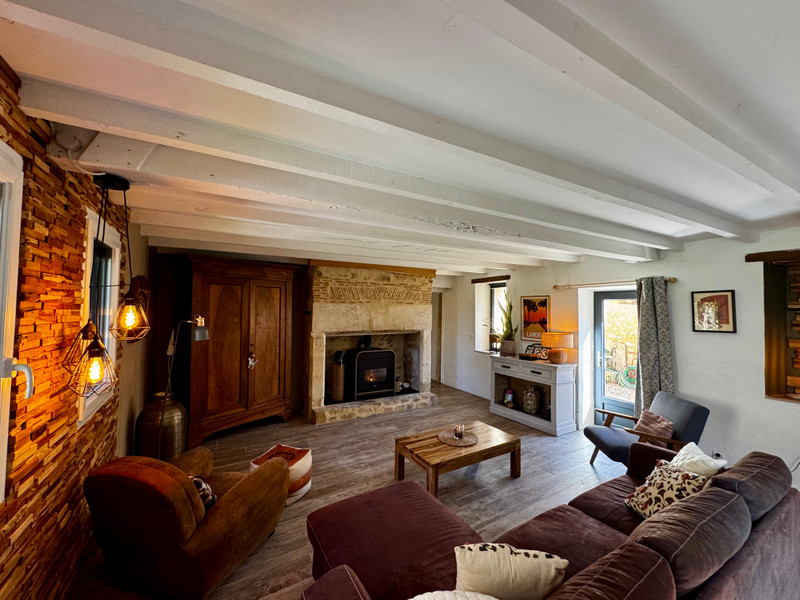 French property for sale in Saint-Agne, Dordogne - €299,990 - photo 2