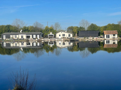 French property for sale in Passais Villages, Orne - €450,000 - photo 1