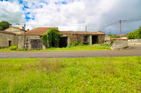 property to renovate for sale in LongréCharente Poitou_Charentes