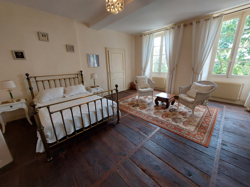 French property for sale in Villebois-Lavalette, Charente - €580,000 - photo 9