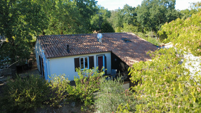French property for sale in La Couronne, Charente - €269,950 - photo 9