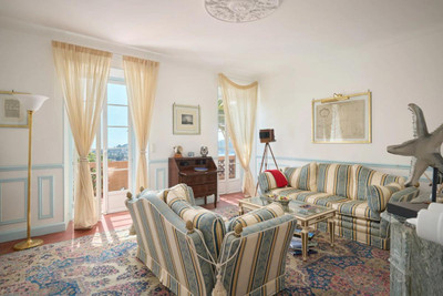 French property for sale in Villefranche-sur-Mer, Alpes-Maritimes - €1,680,000 - photo 5