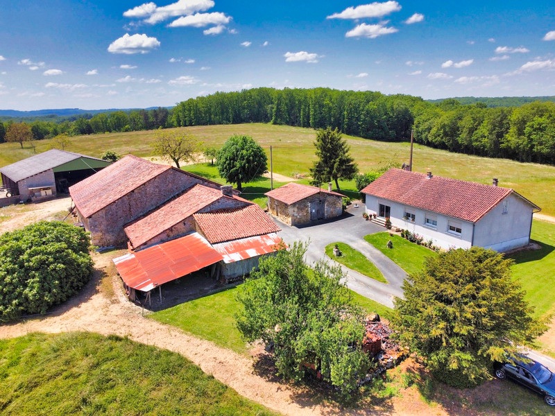French property for sale in Mareuil en Périgord, Dordogne - €299,900 - photo 0