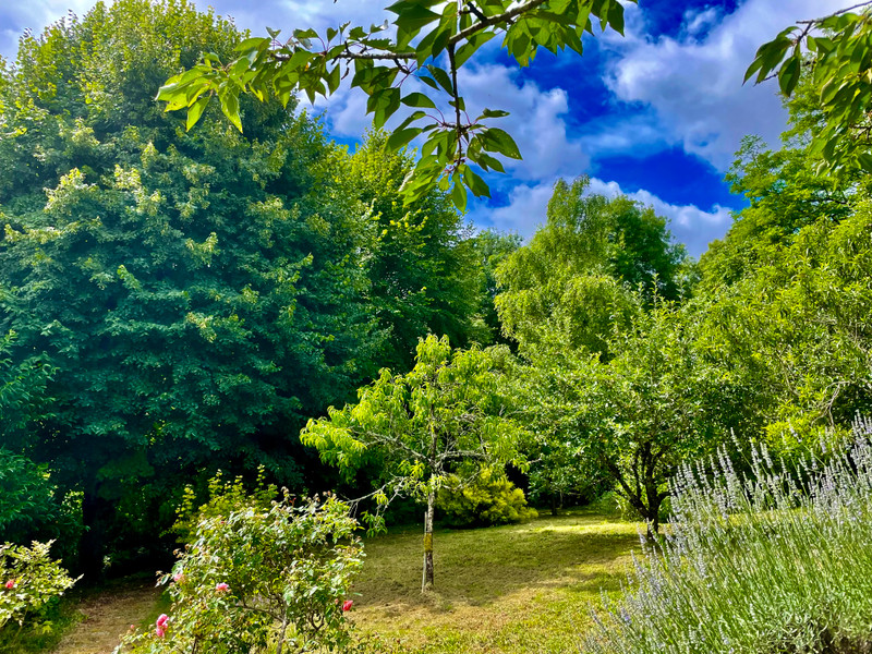 French property for sale in Chef-Boutonne, Deux-Sèvres - €267,500 - photo 4