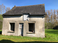 property to renovate for sale in LaurenanCôtes-d'Armor Brittany