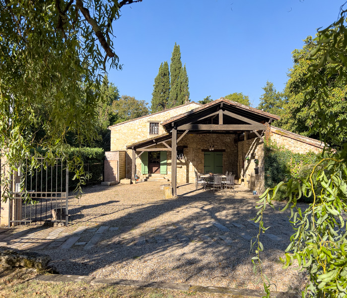 French property for sale in Juillac, Gironde - €450,000 - photo 1