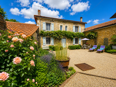 house for sale in Charente