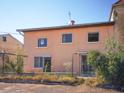 Maison à vendre à Vernois-sur-Mance, Haute-Saône, Franche-Comté, avec Leggett Immobilier