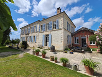 Propriété à vendre à Bresdon, Charente-Maritime - 385 000 € - photo n°1