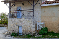 Maison à vendre à Saint-Ciers-sur-Bonnieure, Charente - 69 500 € - photo 7