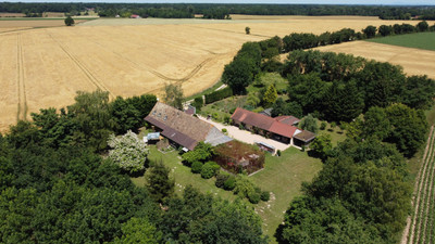 house for sale in Burgundy - photo 1