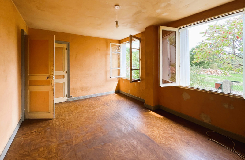 French property for sale in Abzac, Charente - €59,500 - photo 4