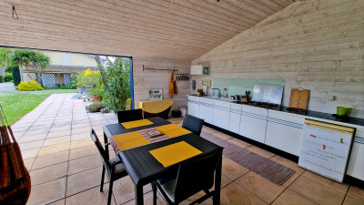 French property for sale in Vignonet, Gironde - €588,000 - photo 7