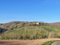 Maison à vendre à Mirande, Gers - 267.000 € - photo 1