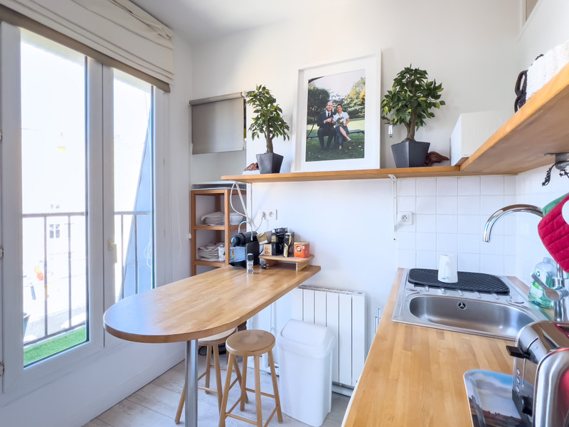 French property for sale in Paris 16e Arrondissement, Paris - €350,000 - photo 5