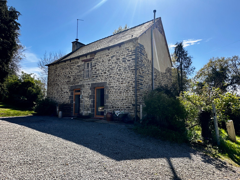 French property for sale in Guilliers, Morbihan - €136,250 - photo 3