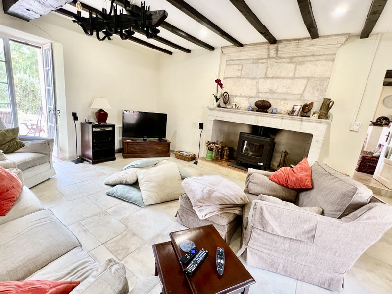 French property for sale in Bussac, Dordogne - €477,000 - photo 2