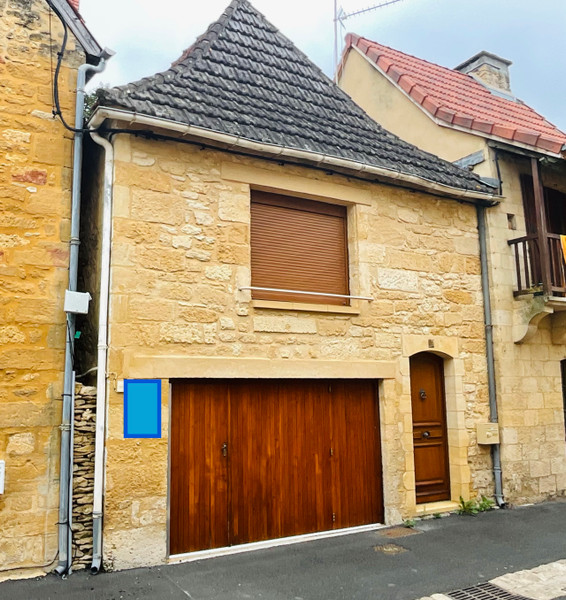 French property for sale in Montignac-Lascaux, Dordogne - €318,000 - photo 0