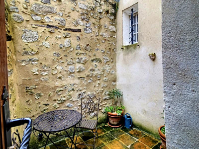French property for sale in Lagrasse, Aude - €285,000 - photo 7