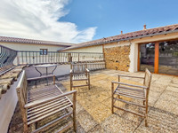 Maison à vendre à Saint-Amour-Bellevue, Saône-et-Loire - 895.000 € - photo 8
