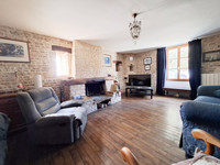 Maison à vendre à Paizay-Naudouin-Embourie, Charente - 267.500 € - photo 5