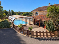 Propriété à vendre à Mialet, Dordogne - 950 000 € - photo n°1