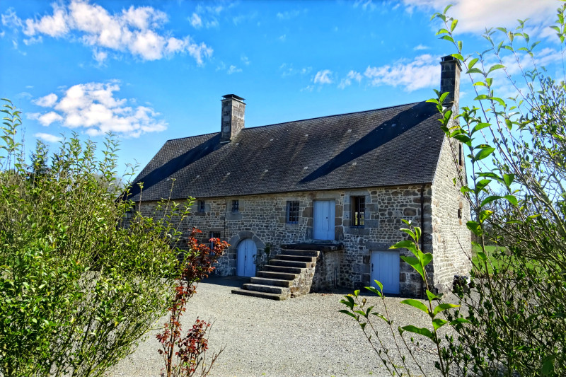 Propriété à vendre à Bellou-en-Houlme, Orne - 495 000 €