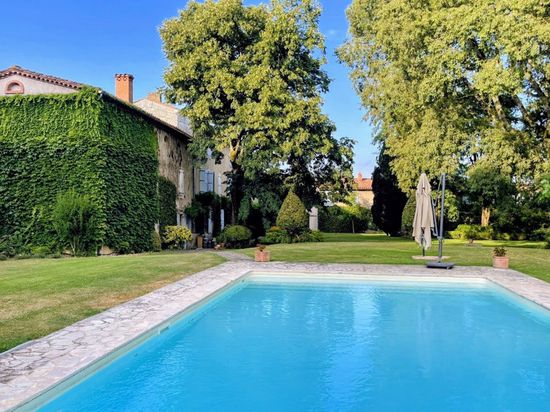 French property for sale in Labruguière, Tarn - €750,000 - photo 2
