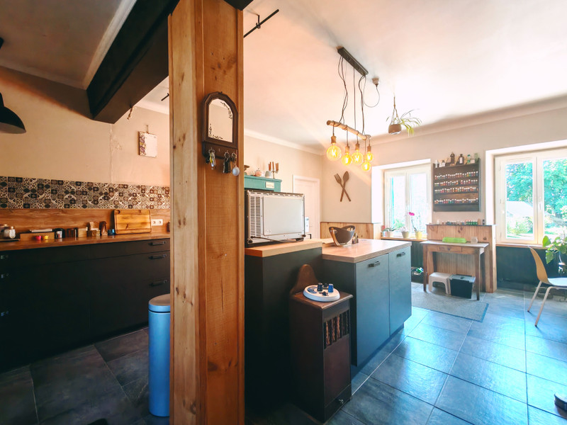 French property for sale in Saint-Priest-des-Champs, Puy-de-Dôme - €256,800 - photo 3