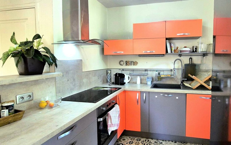 French property for sale in Lembras, Dordogne - €255,400 - photo 2