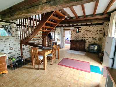 French property for sale in Saint-Cyr-du-Bailleul, Manche - €150,000 - photo 2
