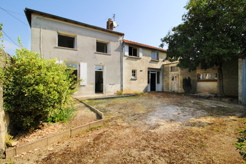 Maison à vendre à Couture-d'Argenson, Deux-Sèvres - 63.000 € - photo 1