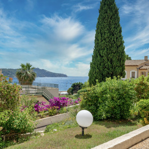 French property for sale in Villefranche-sur-Mer, Alpes-Maritimes - €268,400 - photo 5