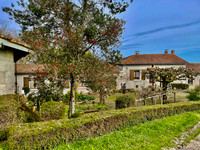 Maison à vendre à Bellon, Charente - 152 600 € - photo 10