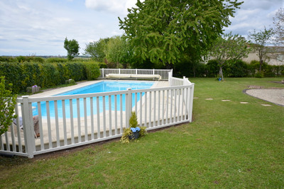French property for sale in Beauvais-sur-Matha, Charente-Maritime - €190,000 - photo 9